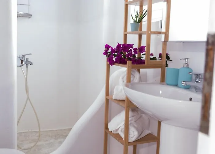 Our Beautiful House In Ornos, Mykonos 奥诺斯